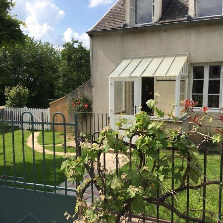 L' Huis-Au-Tilleul Quarre-les-Tombes Exterior photo